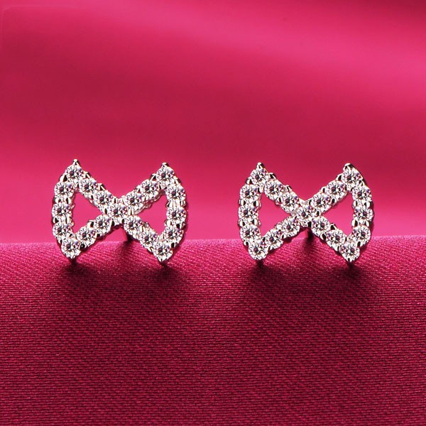 Bow Shape 0.02 Carat ESCVD Diamonds Fashionable Women Earrings
