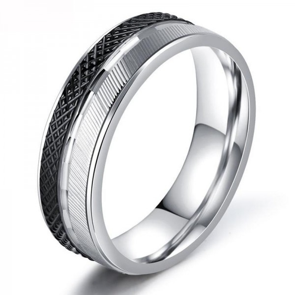 Stainless Steel Silvery Ring For Men Classic and Mature Diagonal and Particles Design Fluted Craft