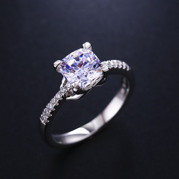 Platinum-Plated Sterling Silver Ring 1 Carat Square Diamond Engagement Ring