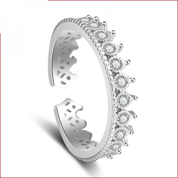 925 Sterling Silver Ring For Women Crown Design Inlaid Cubic Zirconia Plating Platinum Simple and Fashion