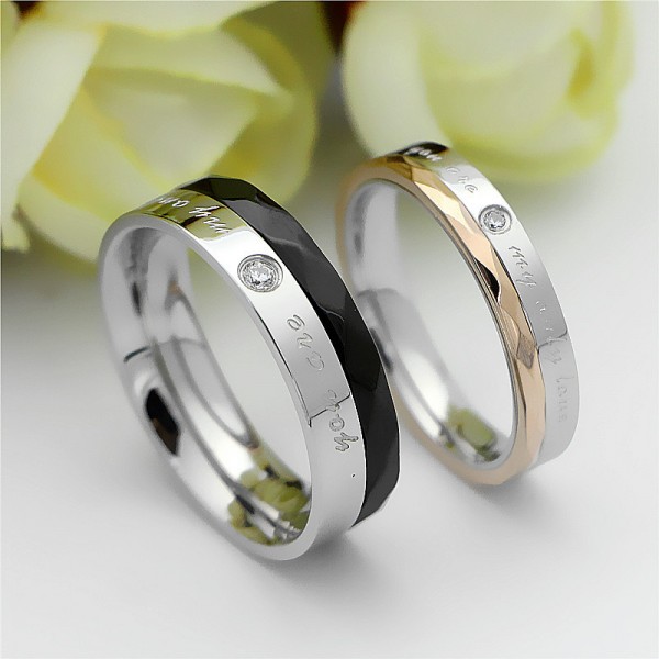 Titanium Silvery Ring For Couples Inlaid Cubic Zirconia Black and Rose Gold-plating Decent and Fashion