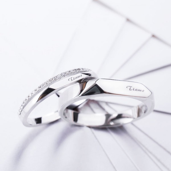 Italian I Love You "Ti amo" S925 Sterling Silver Platinum Plated Inlaid Cubic Zirconia Couple Rings
