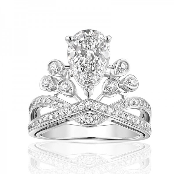 Lady Crown Wedding Ring