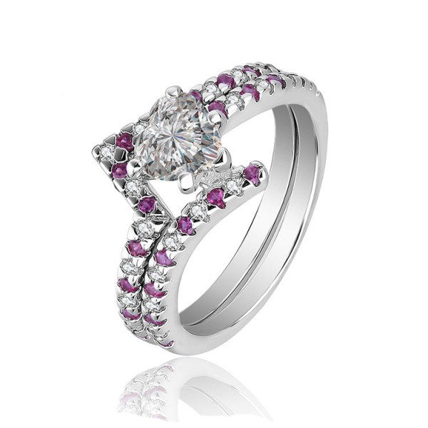 Modern Design White Sapphire Heart Cut Wedding Rings