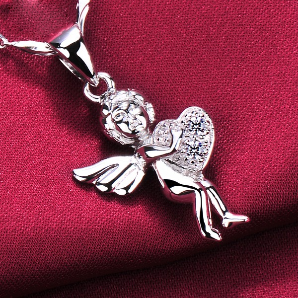 An Angel With Love 0.05 Carat ESCVD Diamonds Fashionable Women Necklaces Gift Necklaces