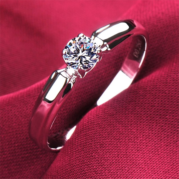 0.2 Carat Small and Exquisite ESCVD Diamonds Lovers Ring Wedding Ring Women Ring 