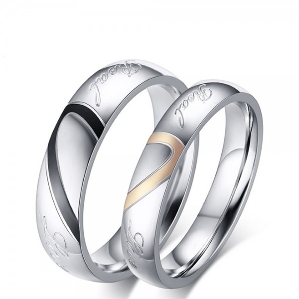 Titanium Silvery Ring For Couples Heart Pattern Simple and Fashion Style Love Engraved