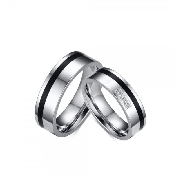 Titanium Silvery Ring For Couples Inlaid Cubic Zirconia Simple and Fashion