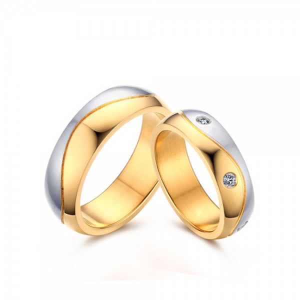 Stainless Steel Silvery and Golden Ring For Couples Simple and Luxury Inlaid Cubic Zirconia Fluted Stripe Design 
