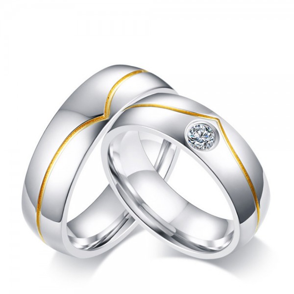 Stainless Steel Silvery Ring For Couples Gold-plating Simple and Fashion Inlaid Cubic Zirconia Fluted Craft