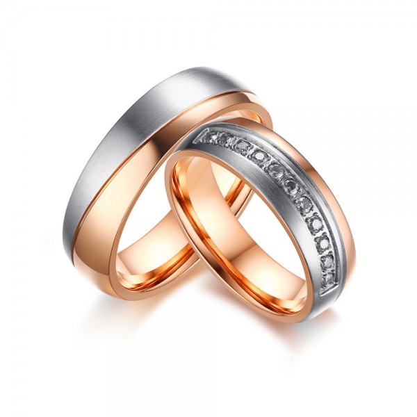 Titanium Silvery and Rose Gold Ring For Couples Inlaid Cubic Zirconia Decent and Luxury Style Fluted Craft
