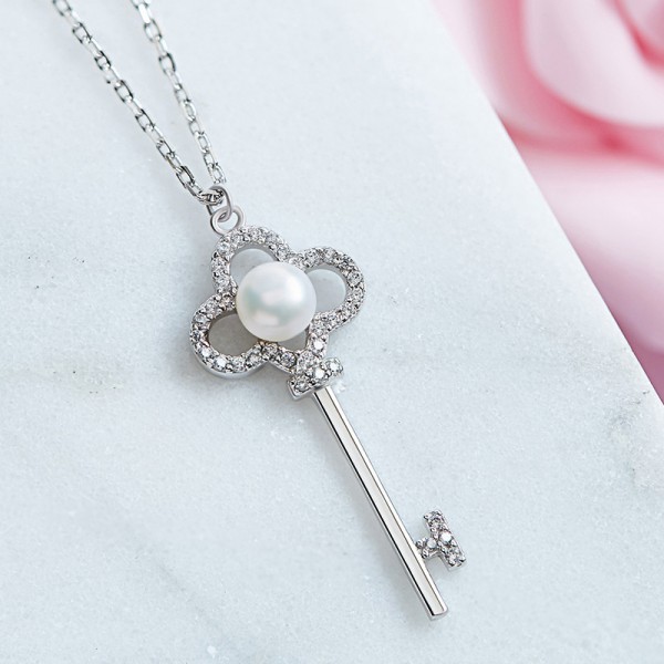 925 Silver Fashion Pearl & Rhinestone Ladies' Necklace With Chain