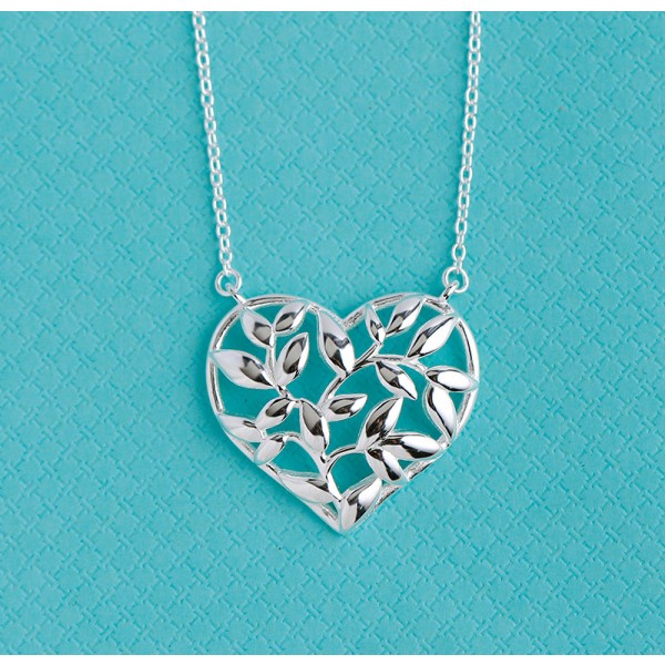 Silver Valentine'S Day Gift Tree In Heart Ladies' Necklace With Chain